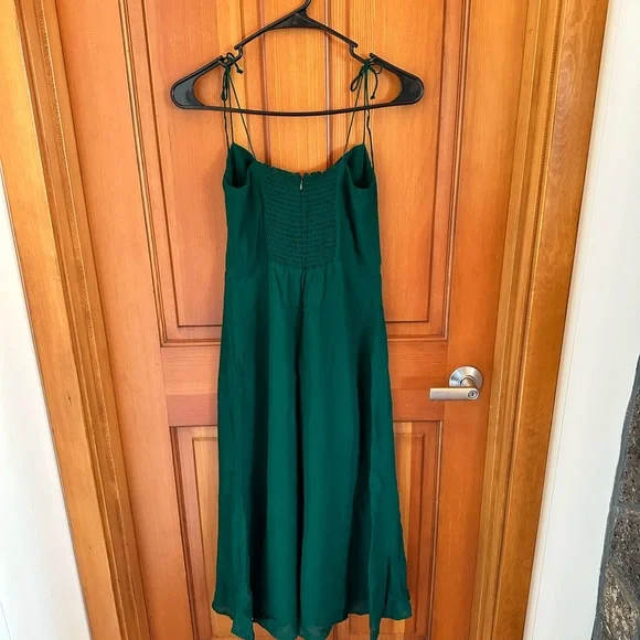 Reformation Juliette dress in Emerald size 6 - Picture 3 of 7